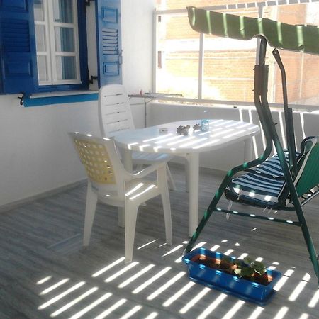 Villa Kostas Perissa  Eksteriør billede