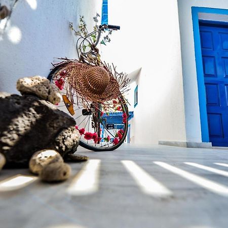 Villa Kostas Perissa  Eksteriør billede
