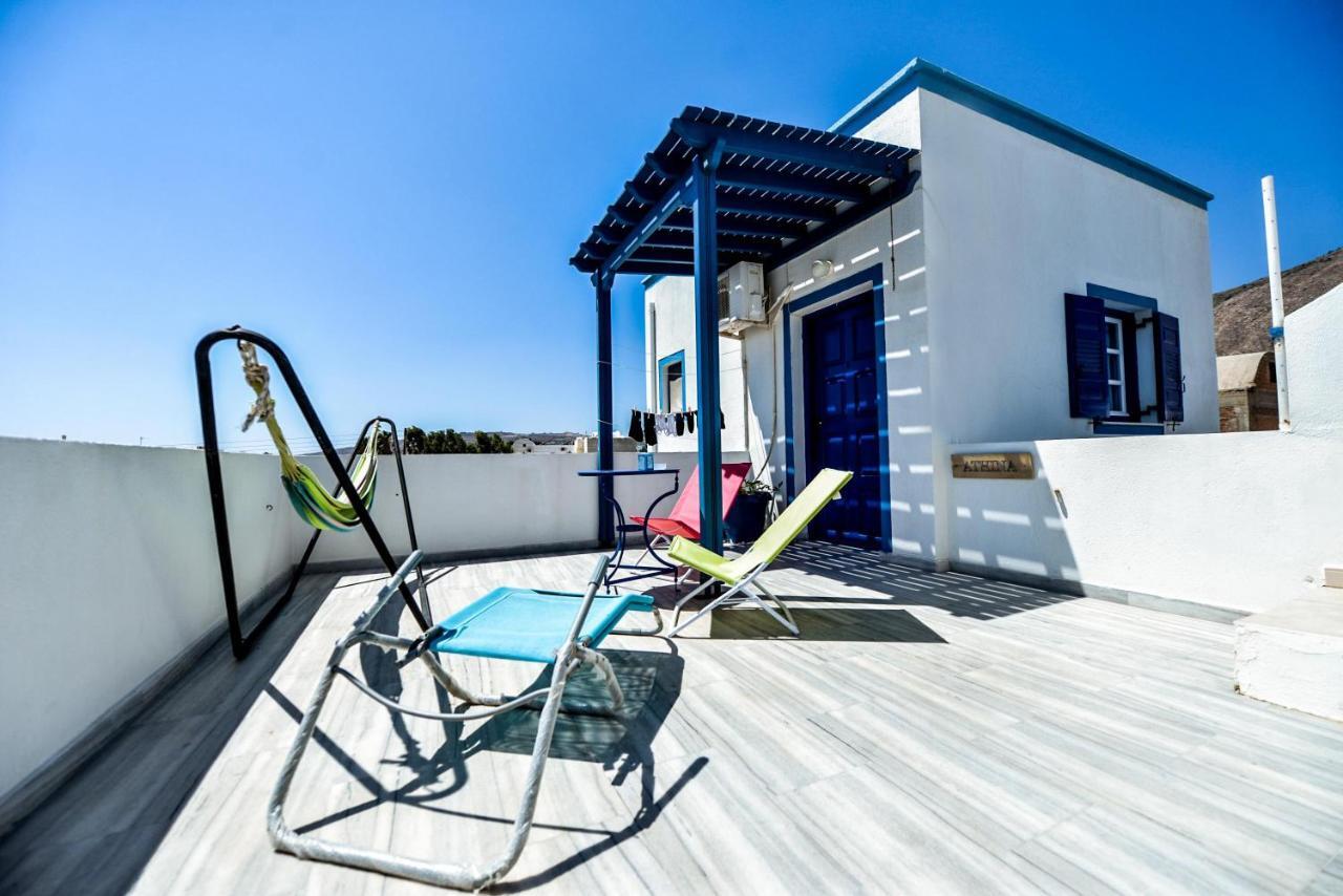 Villa Kostas Perissa  Eksteriør billede